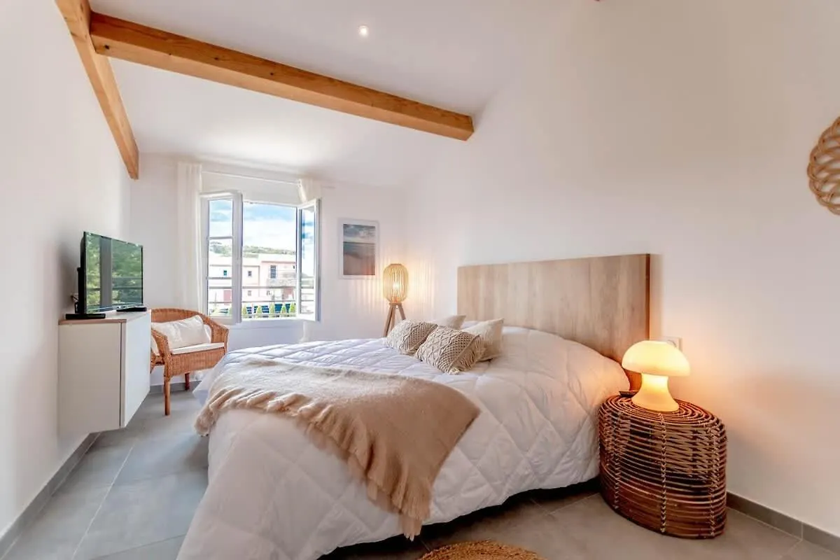 Villa At 300M Of The Beach - Grimaud 0*,