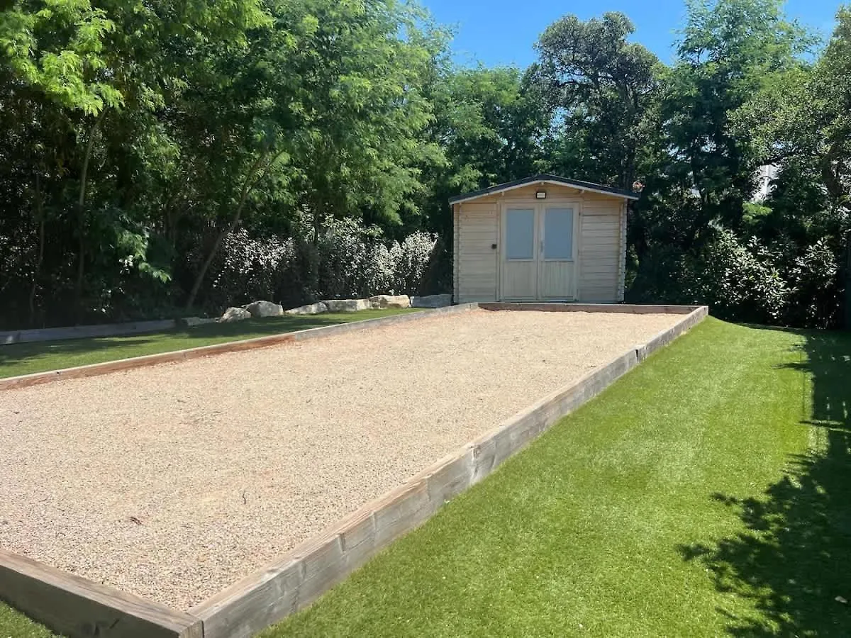 Villa Largo L Pool & Beachside L Shellter Rentals Grimaud 0*,  France