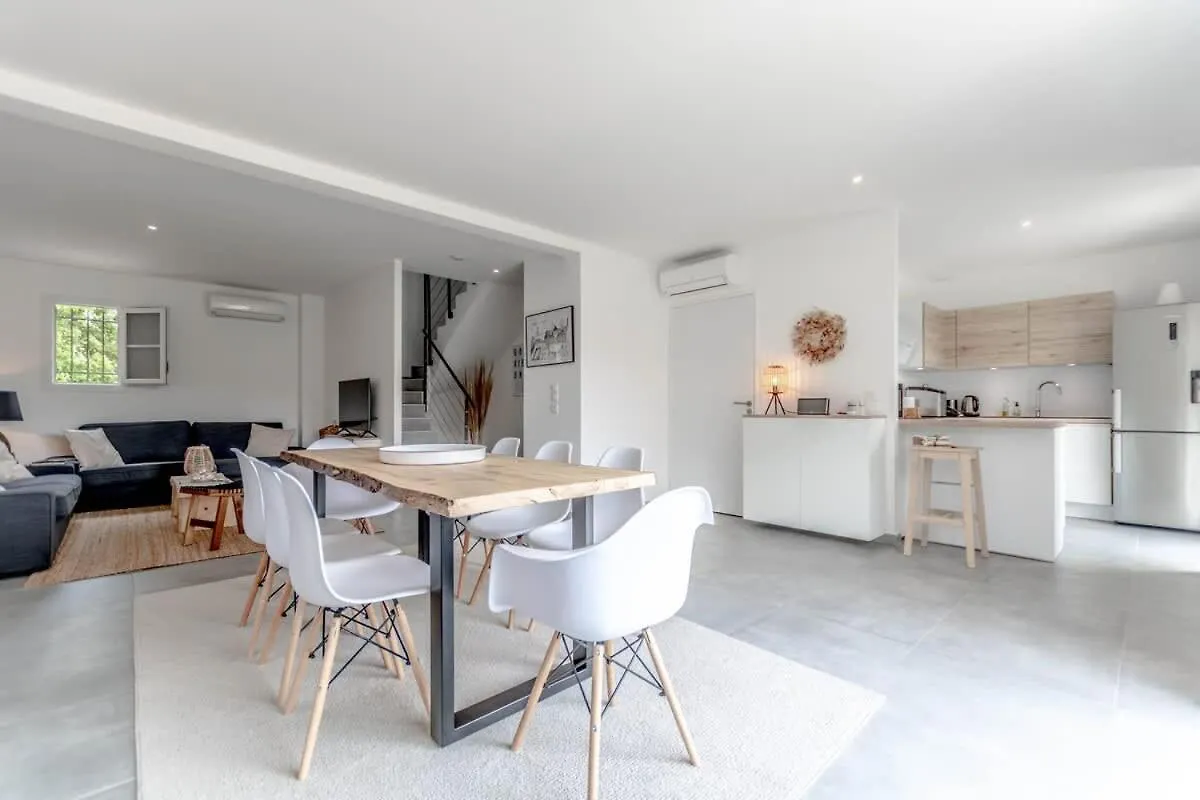 Villa At 300M Of The Beach - Grimaud